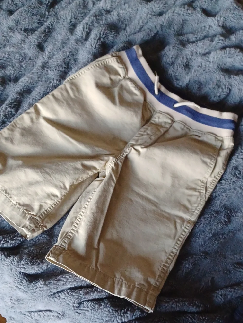 GAP Kid's Beige Shorts, with Blue Waistband, Size M(8)
